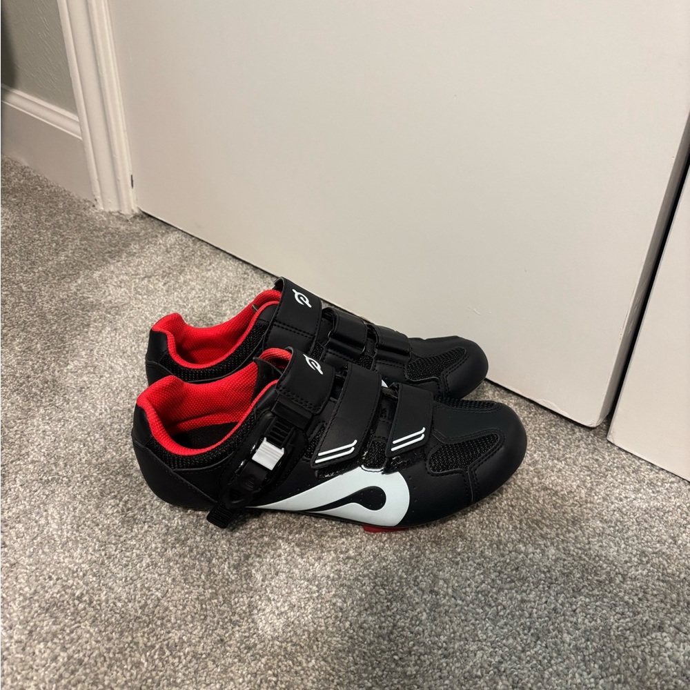 Peloton womens cycling shoe - Picture 6 of 9
